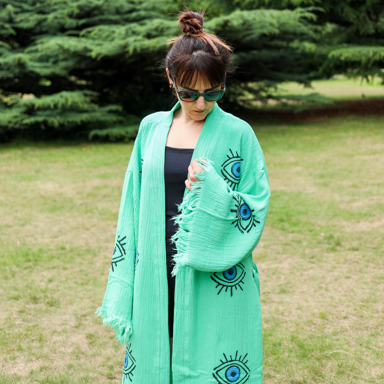 Natural Cotton Green Kimono with blue eyes